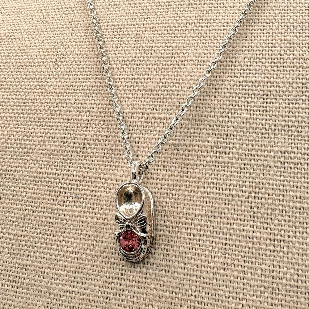 Avon Baby Booties Pink Rhinestone Pendant Silver Tone Necklace w/ Box 17"